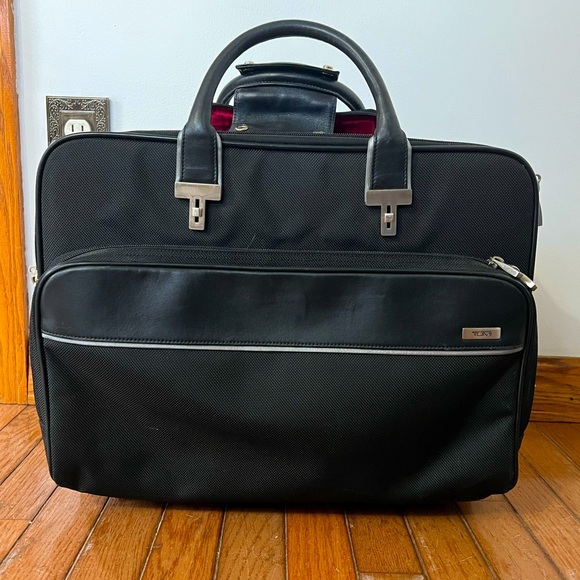 Tumi roller briefcase
